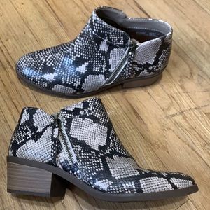 Brand new Snakeskin booties